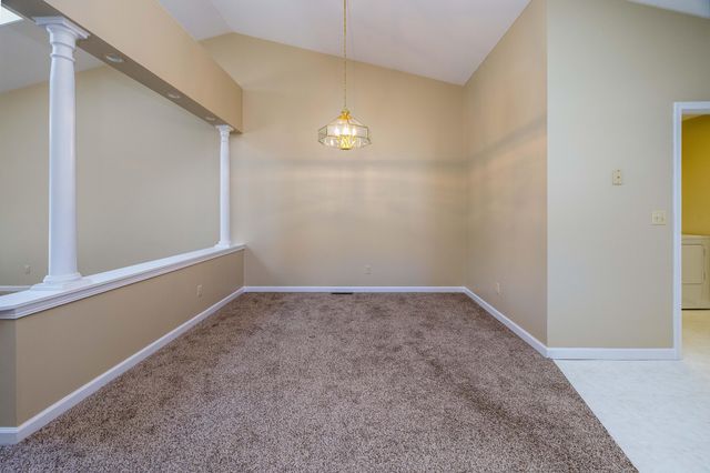 431 Pheasant Run, Rensselaer, IN 47978