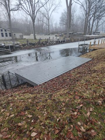 242 Bickford Drive, Coldwater, MI 49036