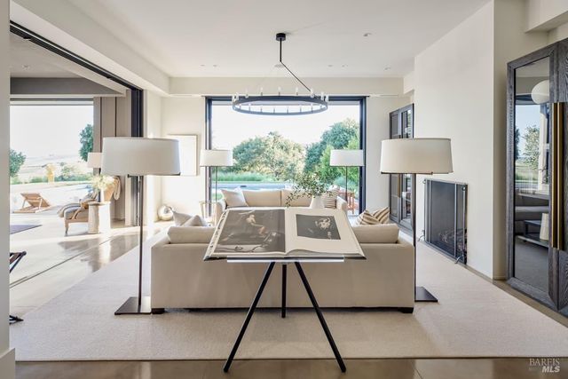 710 Soscol Creek Rd, Napa, CA 94558