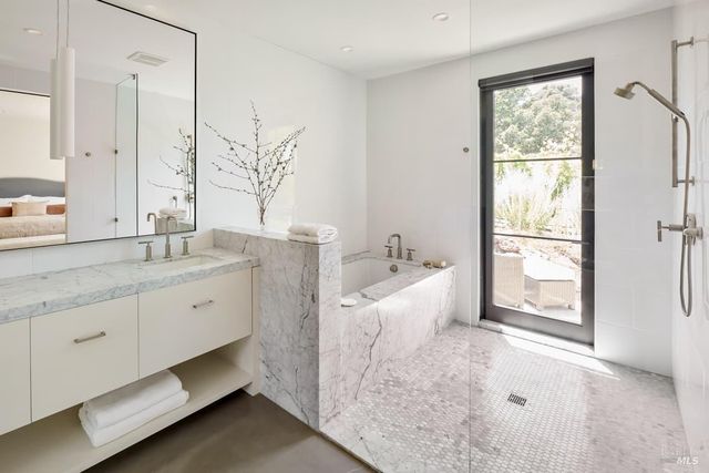 710 Soscol Creek Rd, Napa, CA 94558