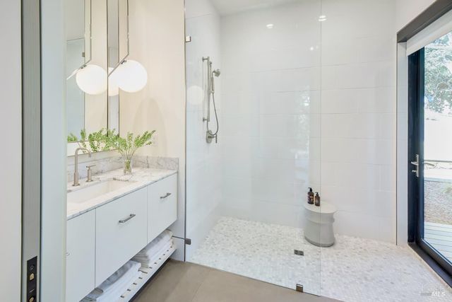 710 Soscol Creek Rd, Napa, CA 94558