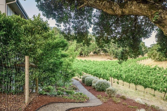 710 Soscol Creek Rd, Napa, CA 94558