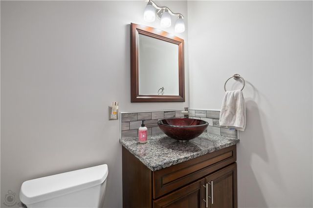 2244 Wagon Wheel Drive, Easton, PA 18040