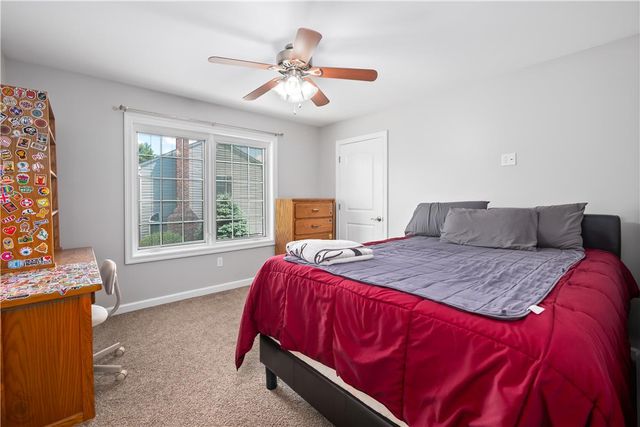 2244 Wagon Wheel Drive, Easton, PA 18040
