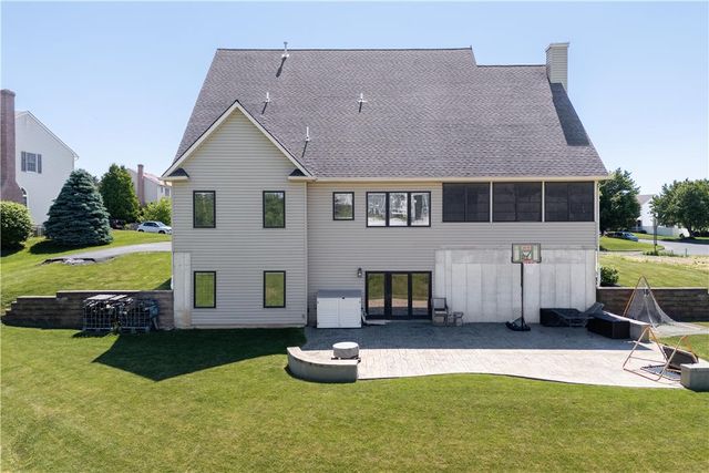 2244 Wagon Wheel Drive, Easton, PA 18040