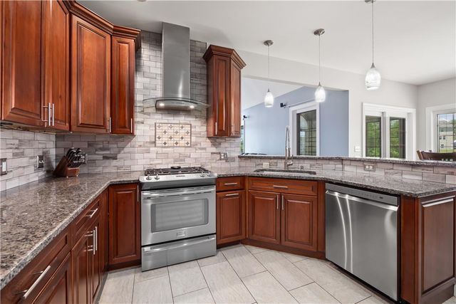 2244 Wagon Wheel Drive, Easton, PA 18040