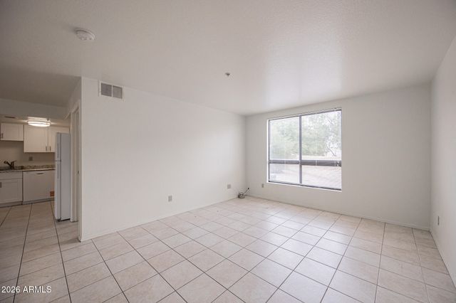 16033 N 25TH Street 102, Phoenix, AZ 85032