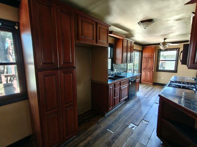 3527 41st Street, Highland, IN 46322