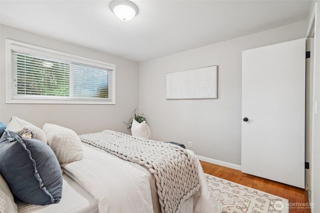 1515 213th Place SW, Lynnwood, WA 98036