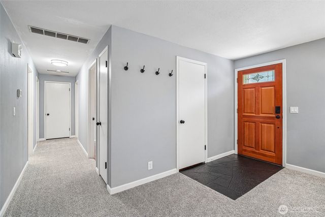 1515 213th Place SW, Lynnwood, WA 98036