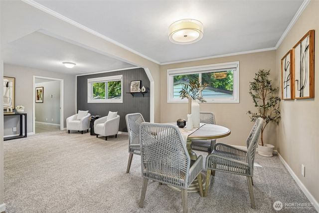 1515 213th Place SW, Lynnwood, WA 98036
