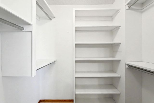 338 S Nineiron St, Wichita, KS 67235