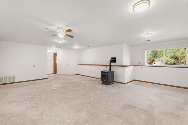 338 S Nineiron St, Wichita, KS 67235