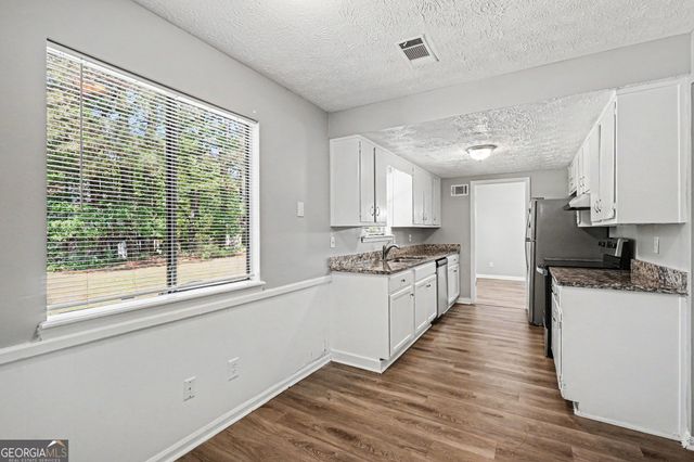 4406 Blackbirch Lane, Decatur, GA 30034