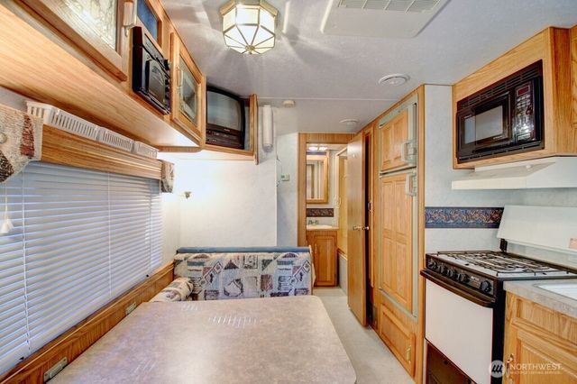 106 Gold Rush Road, Deming, WA 98244