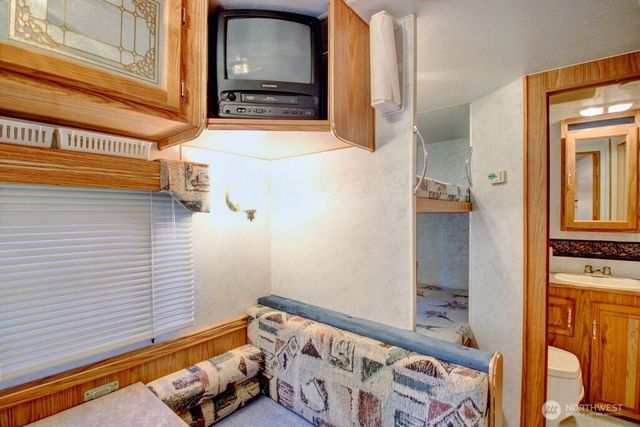 106 Gold Rush Road, Deming, WA 98244