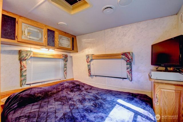 106 Gold Rush Road, Deming, WA 98244
