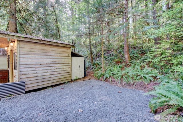 106 Gold Rush Road, Deming, WA 98244