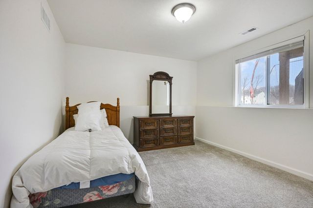 58640 Pond View Lane, Three Rivers, MI 49093