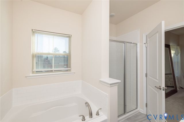 16709 Gossamer Dr, Moseley, VA 23120