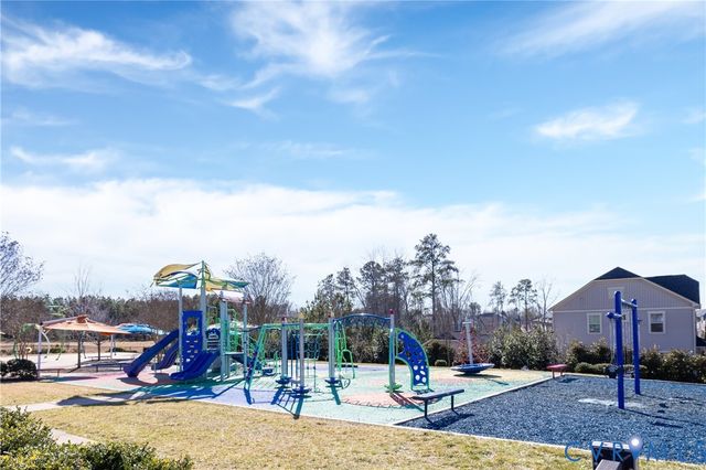 16709 Gossamer Dr, Moseley, VA 23120