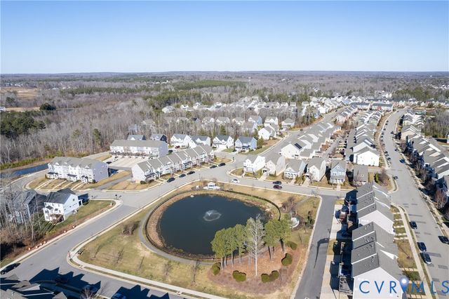 16709 Gossamer Dr, Moseley, VA 23120