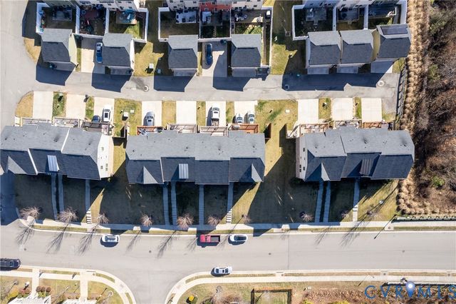 16709 Gossamer Dr, Moseley, VA 23120