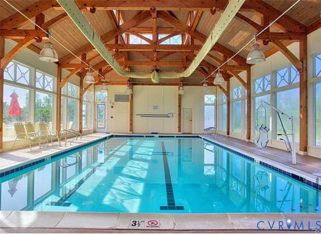 16709 Gossamer Dr, Moseley, VA 23120