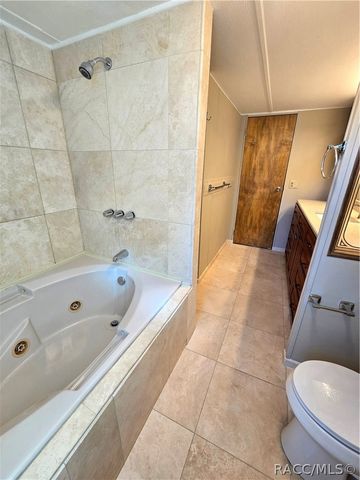 7608 W Otter Street, Homosassa, FL 34446