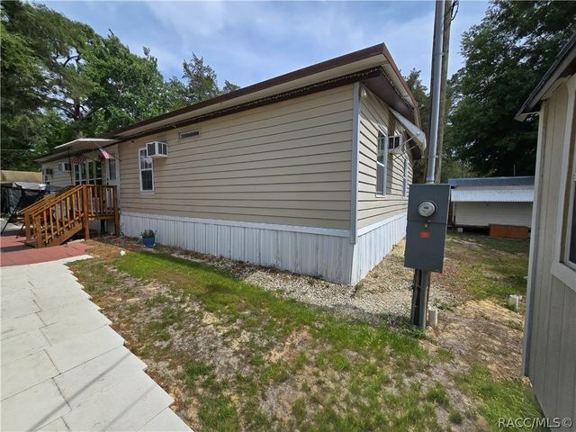 7608 W Otter Street, Homosassa, FL 34446