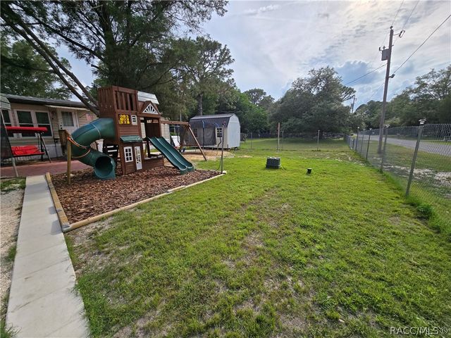 7608 W Otter Street, Homosassa, FL 34446