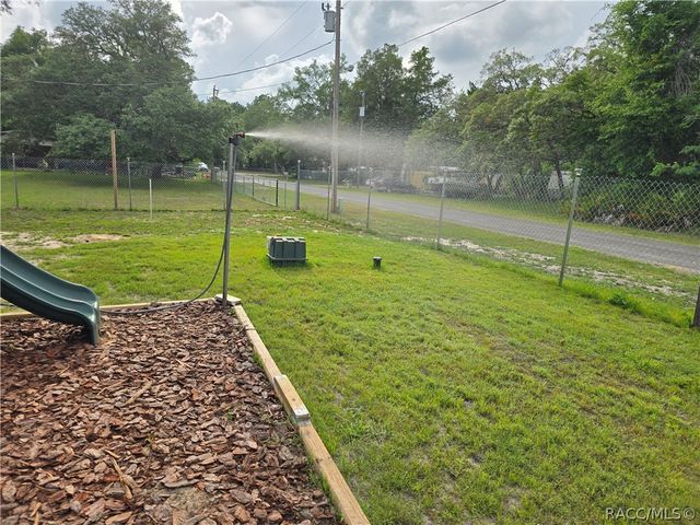 7608 W Otter Street, Homosassa, FL 34446