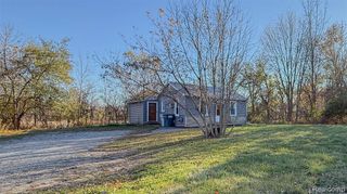13810 9 Mile Road, South Lyon, MI 48178