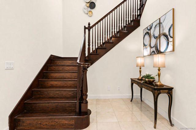 6839 Helenite Place, Carlsbad, CA 92009