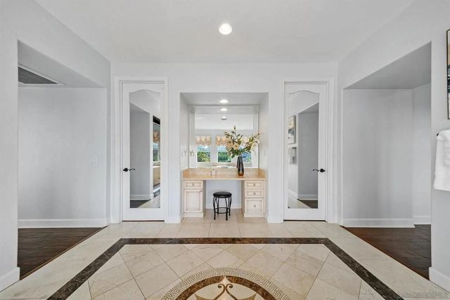 6839 Helenite Place, Carlsbad, CA 92009