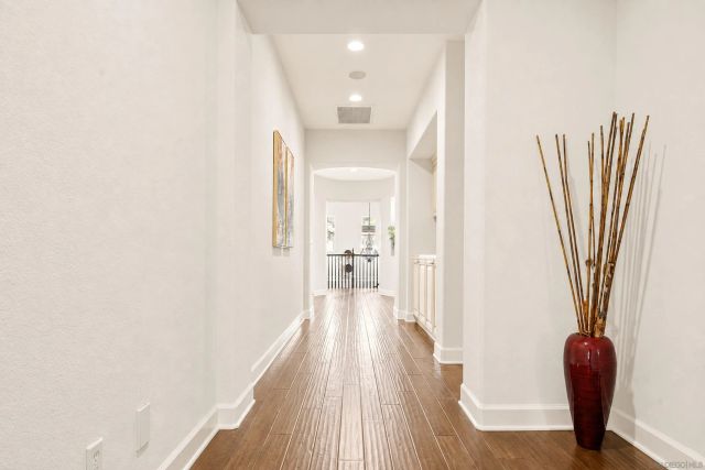 6839 Helenite Place, Carlsbad, CA 92009