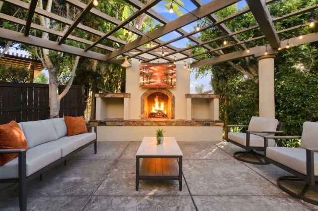 6839 Helenite Place, Carlsbad, CA 92009