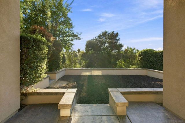 6839 Helenite Place, Carlsbad, CA 92009