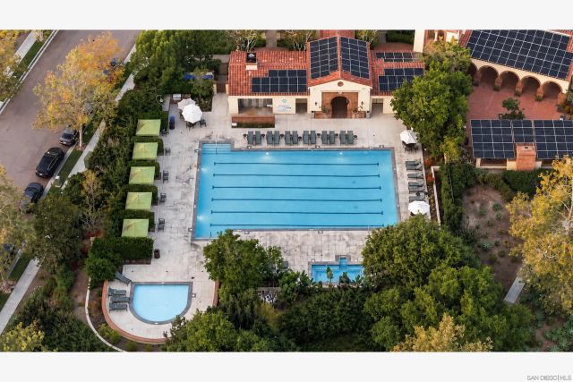 6839 Helenite Place, Carlsbad, CA 92009