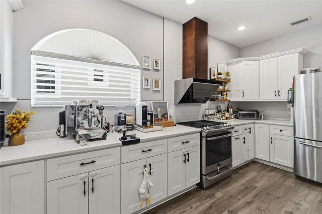 1215 GATWICK LOOP, Lake Mary, FL 32746