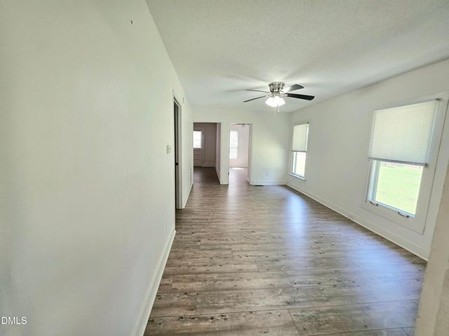11246 U.s. Hwy 301 S, Benson, NC 27504