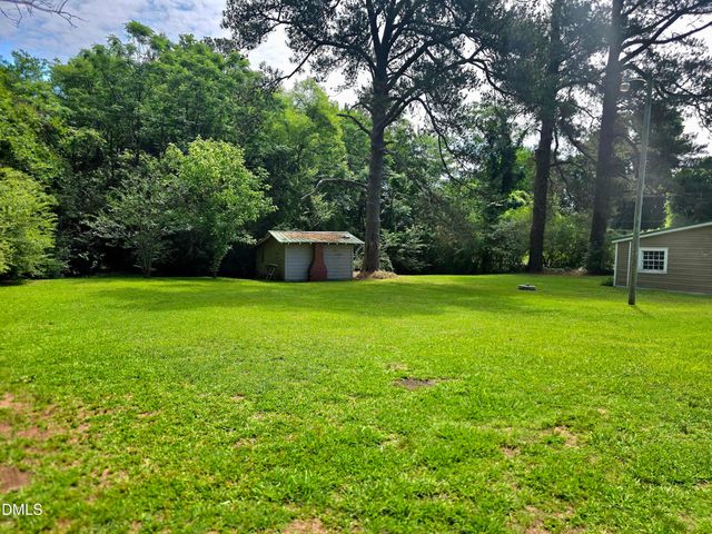 11246 U.s. Hwy 301 S, Benson, NC 27504