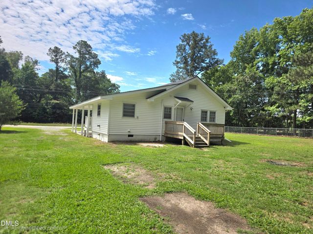 11246 U.s. Hwy 301 S, Benson, NC 27504