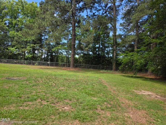 11246 U.s. Hwy 301 S, Benson, NC 27504