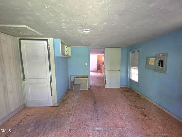 11246 U.s. Hwy 301 S, Benson, NC 27504