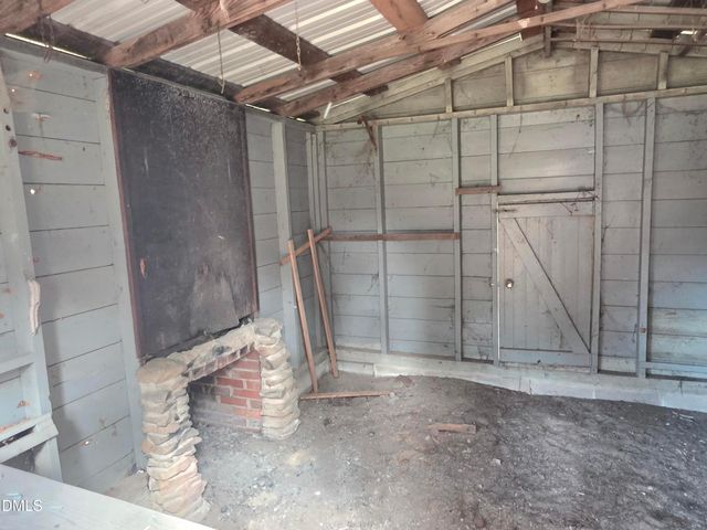 11246 U.s. Hwy 301 S, Benson, NC 27504