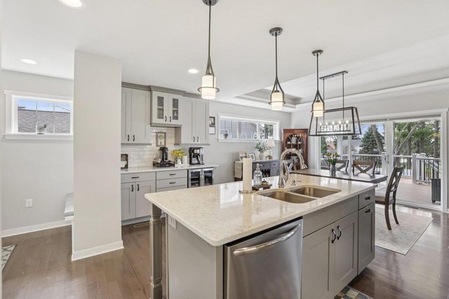 W9063 Lakeview Drive, Cambridge, WI 53523