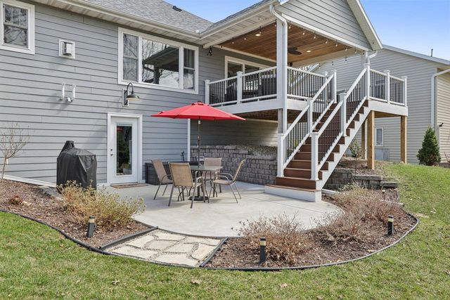 W9063 Lakeview Drive, Cambridge, WI 53523