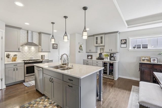 W9063 Lakeview Drive, Cambridge, WI 53523