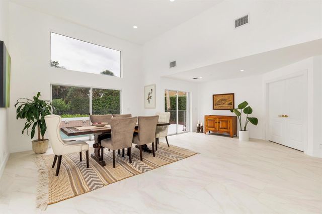 1084 Seagull Park Road S, West Palm Beach, FL 33411